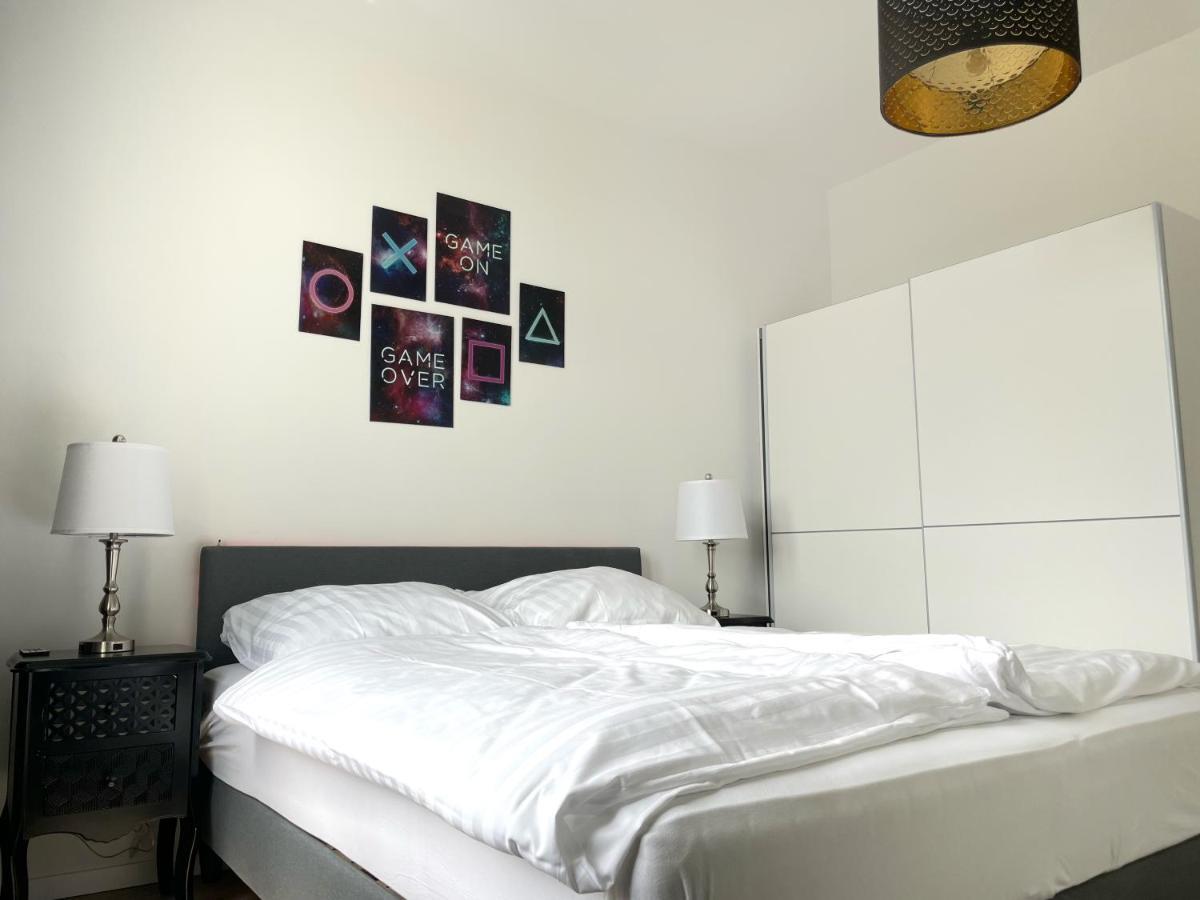 Jaybnb - Gaming Apartment Ps5 65 Zoll 4K Tv Wohnung Mit Balkon Dortmund Zewnętrze zdjęcie